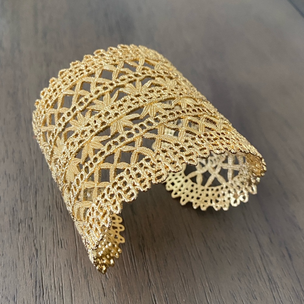 Stella & Dot Allie Cuff